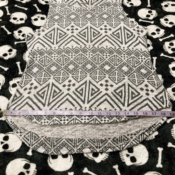 GINGER G Grey geometric print knit tank top ~ Art Deco inspired XS SMALL top - Picture 10 of 13